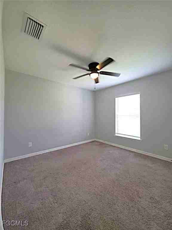 319 Nw 21st St - Photo 6 of 14