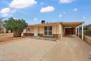 8320 Diana Dr - Photo 1 of 1