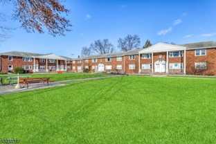 579 Lakeside Ave - Photo 1 of 1