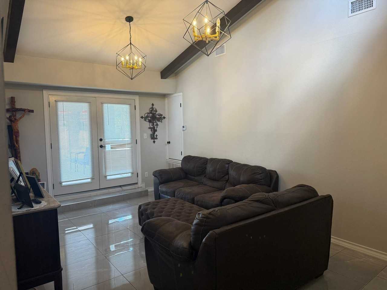 4804 Pita Drive - Photo 2 of 12