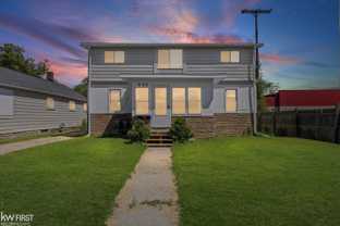 920 Premont Ave - Photo 1 of 1