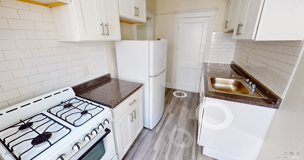 233 Park Drive - Photo 4 of 6