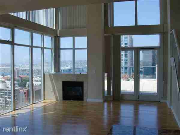 1240 India St - Photo 2 of 12