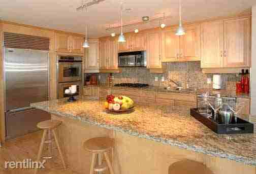 1240 India St - Photo 3 of 12