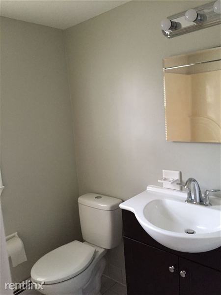 105 Gaywood Ave - Photo 3 of 6