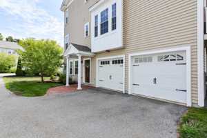 featured image of 34 Acadia Ln
