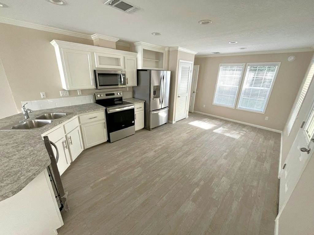 5480 Ryegrass Ct #5480E - Photo 4 of 21