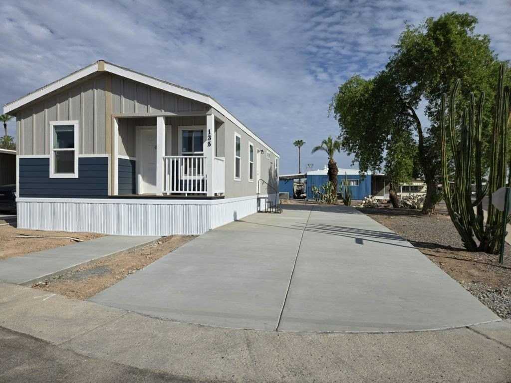 10701 N 99th Ave #0135 - Photo 2 of 7