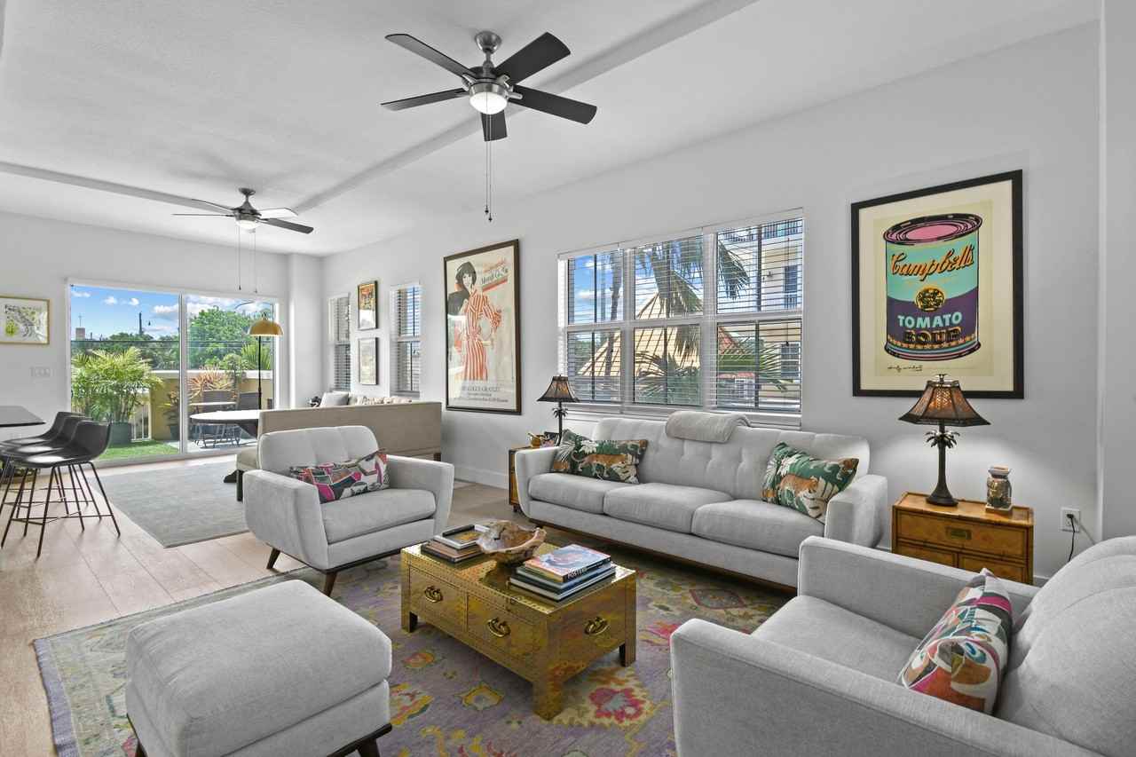 3940 N Flagler Dr #206 - Photo 4 of 32