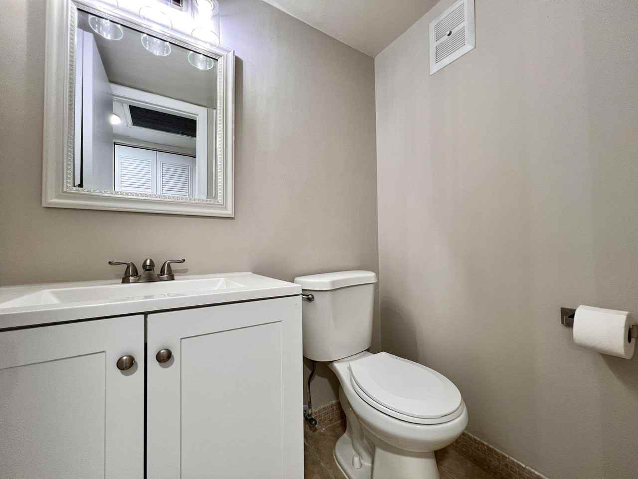 139 Sheffield F - Photo 6 of 19