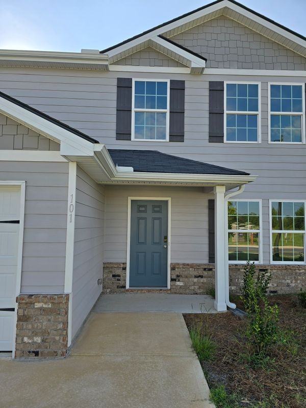 228 Isabella Way - Photo 2 of 15