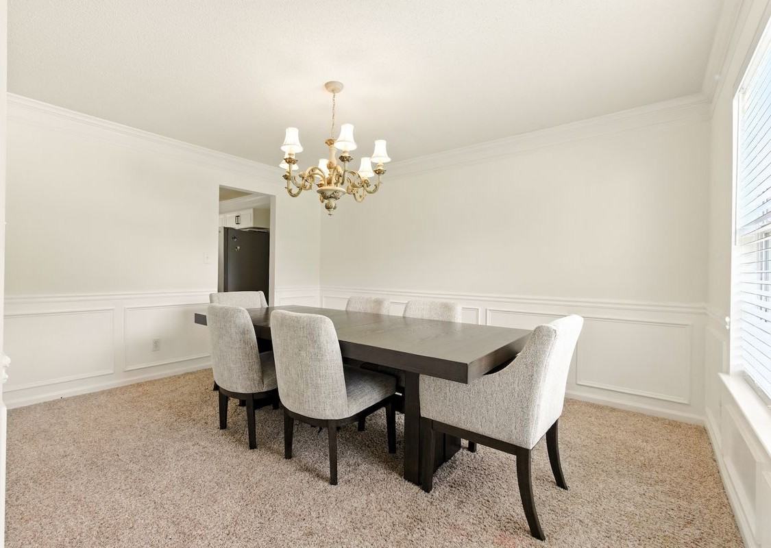 5745 Crystal Springs Way - Photo 5 of 38