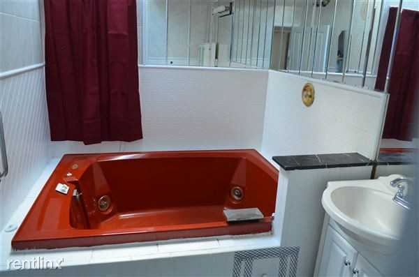 Washington and Hooper Ave - Photo 2 of 5