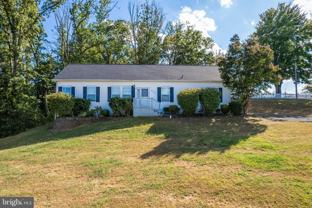 922 Courthouse Rd - Photo 1 of 1