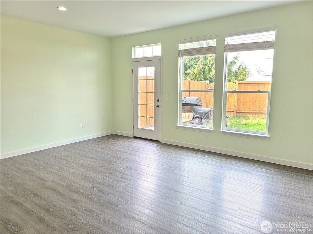 3306 Arbor St - Photo 3 of 18
