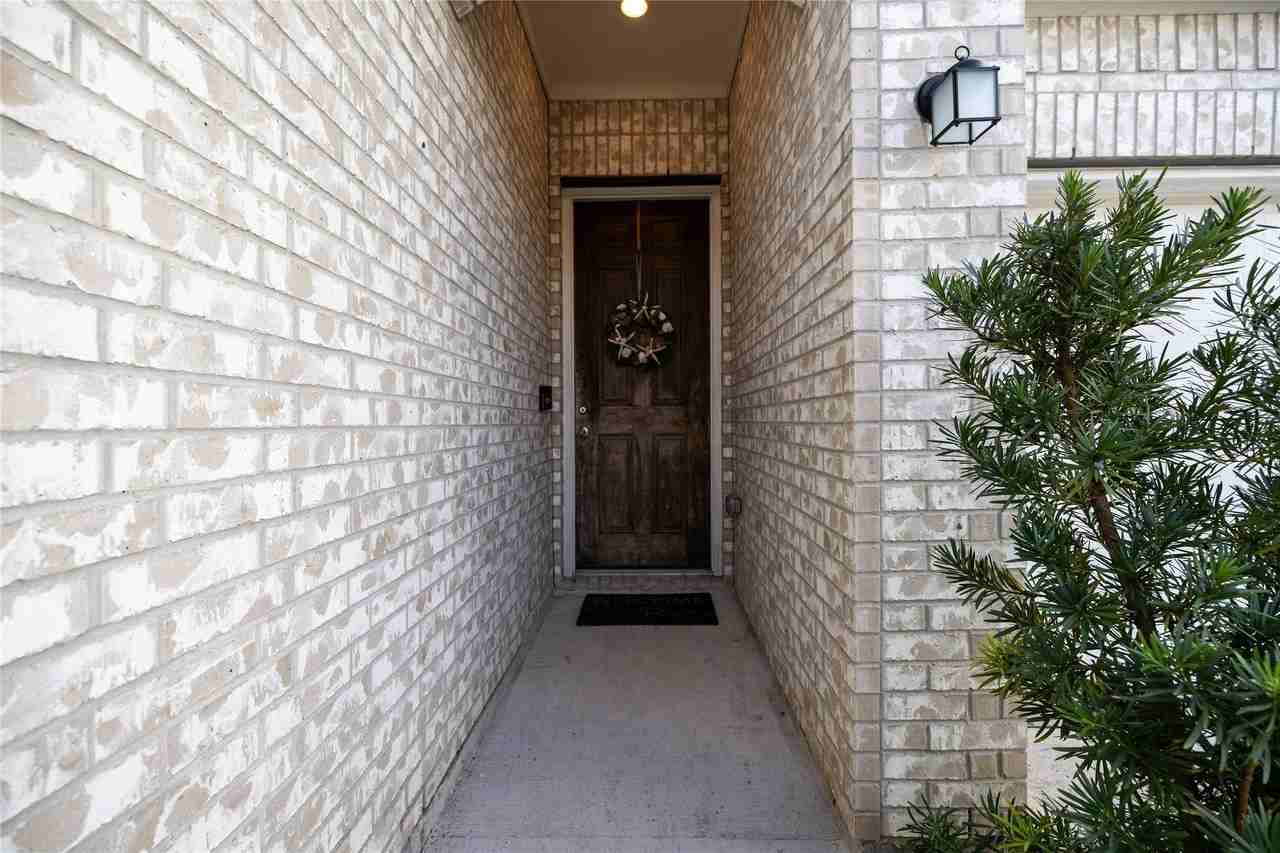 8772 Ute Creek Ln - Photo 3 of 30