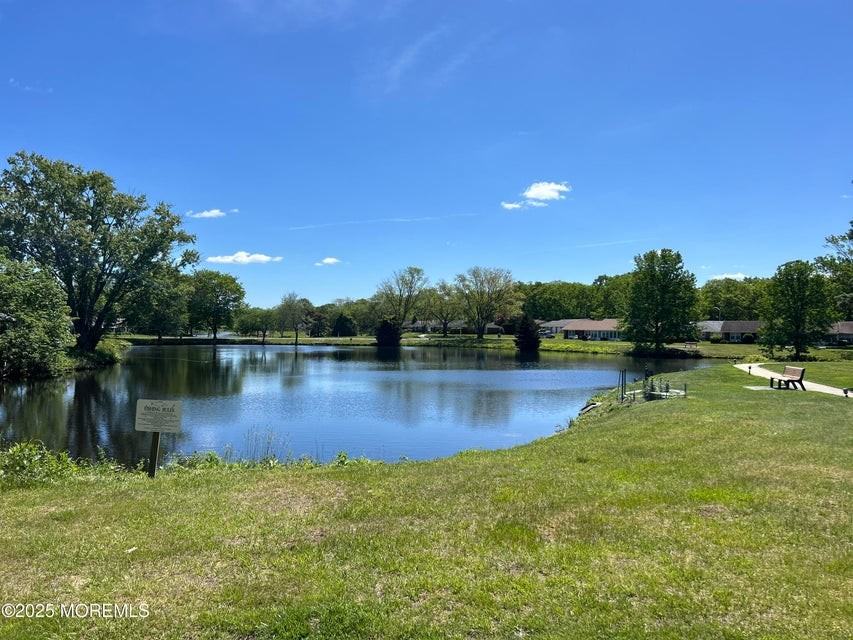 246B Jefferson Ct - Photo 3 of 24