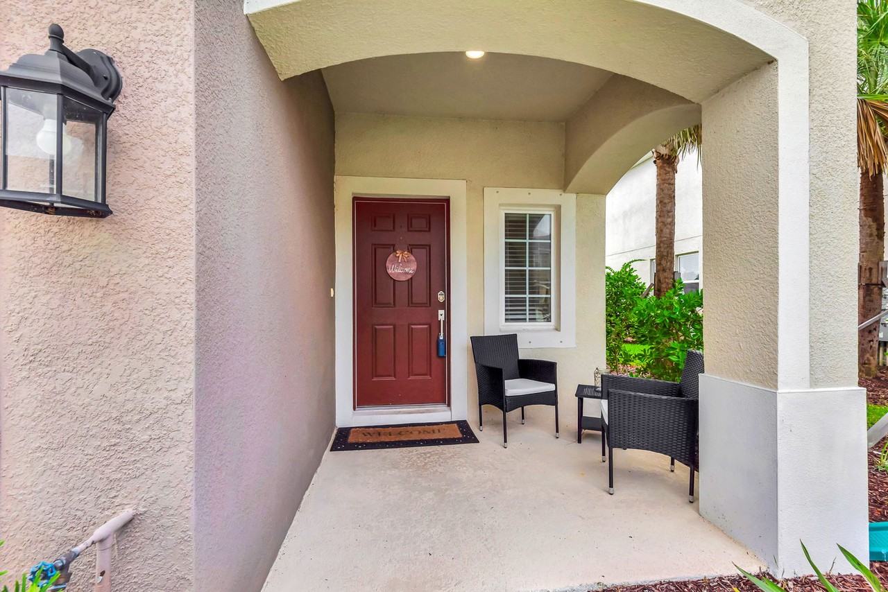 5715 Archipelago Street - Photo 3 of 50