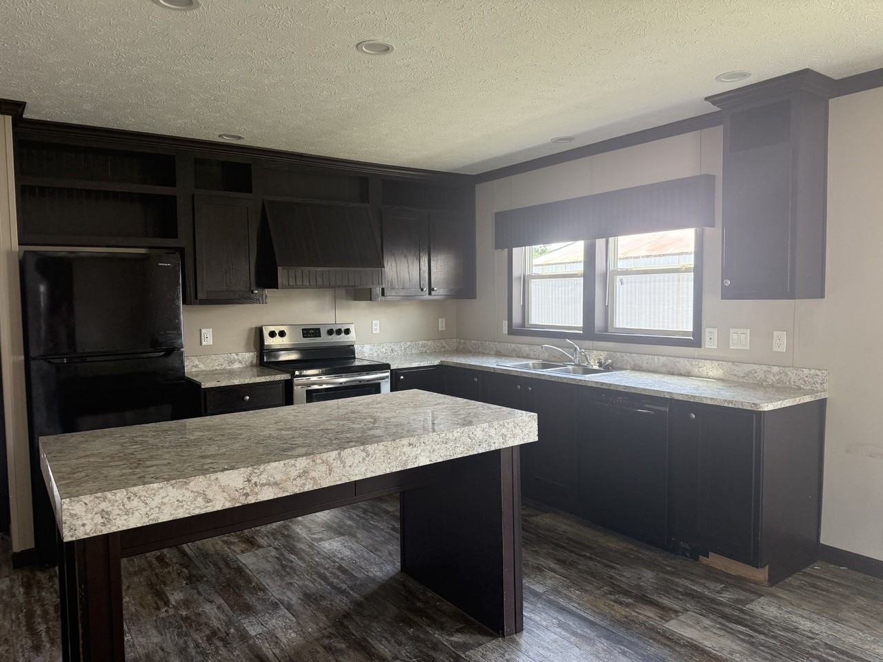4098 Lilac Ln #911 - Photo 3 of 20