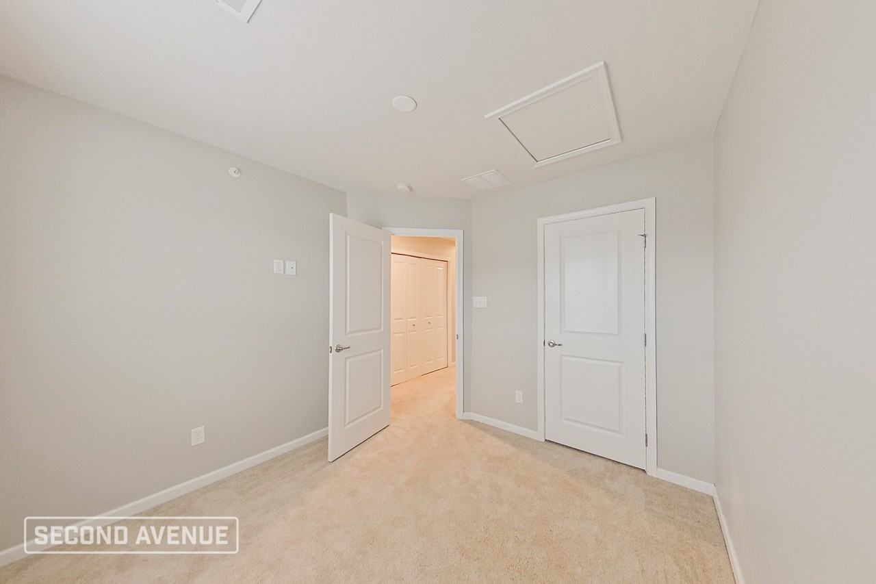 2034 Cade Dr - Photo 2 of 31