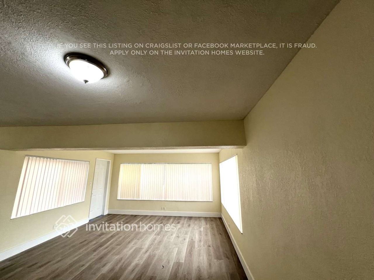 1030 Atkinson Ave - Photo 3 of 12