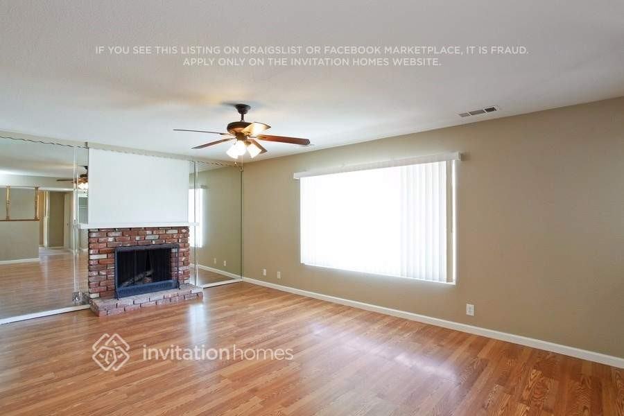 41612 Mayberry Ave - Photo 2 of 14