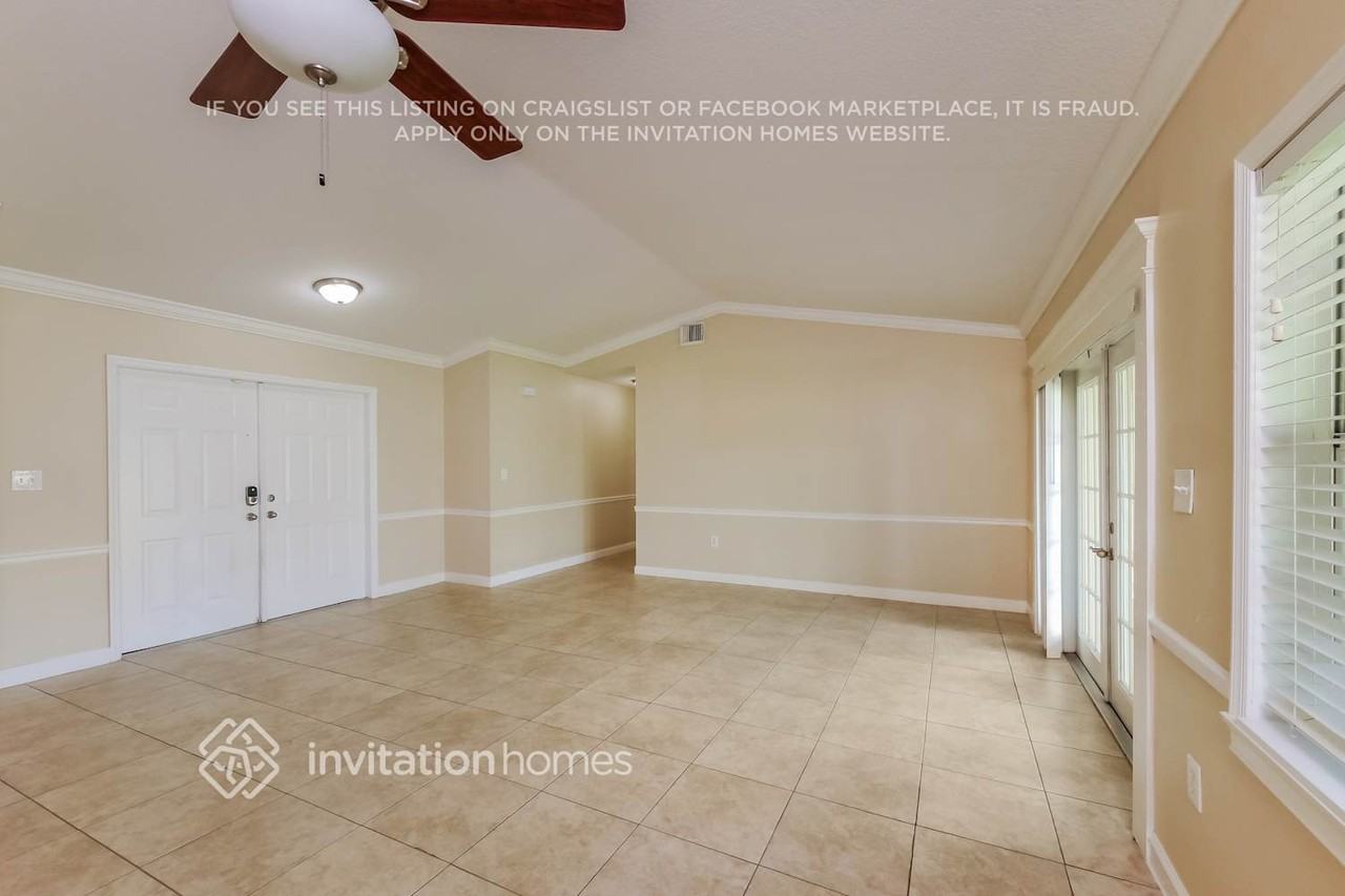 18146 Sw 150th Ct - Photo 4 of 17