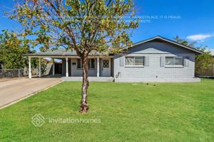 featured image of 461 N Kirchoff