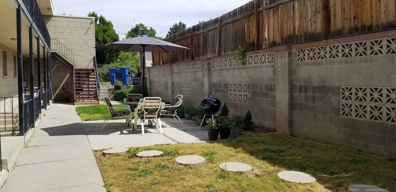 1125 E Ramona Ave #8 - Photo 2 of 13