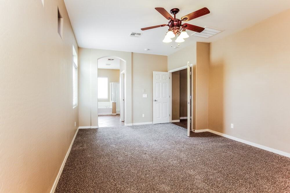 4261 N 157th Ave - Photo 7 of 17