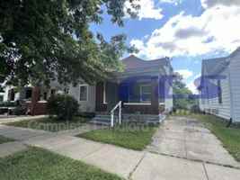 featured image of 2409 N 13th St