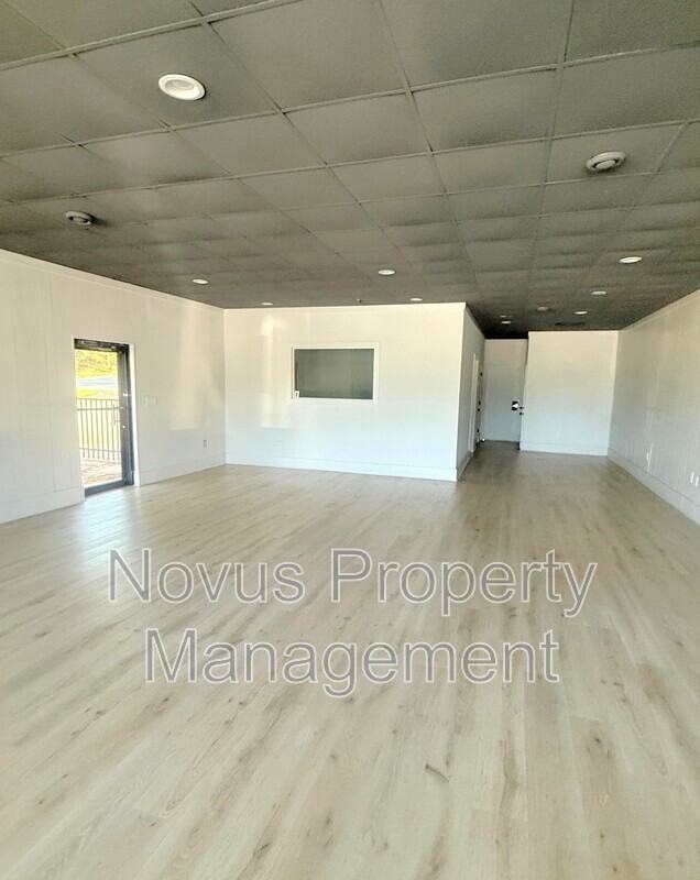 108 Stonebridge Blvd #L - Photo 5 of 8