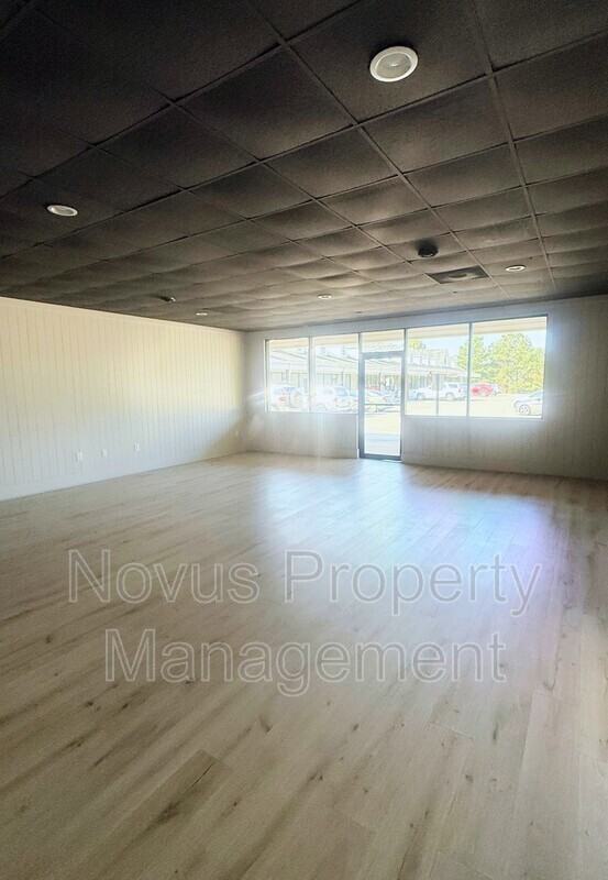 108 Stonebridge Blvd #L - Photo 6 of 8