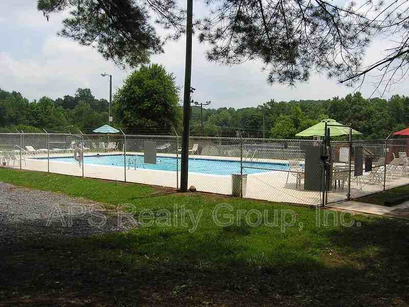 3771 Heathrow Dr - Photo 5 of 5