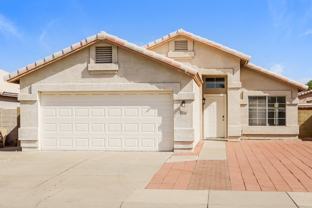 9036 W Holly St - Photo 1 of 1