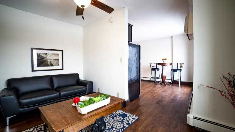 Tree Tops Apartments - Photo 4 of 6