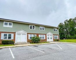 2105 Grand Prix Dr #H - Photo 1 of 1