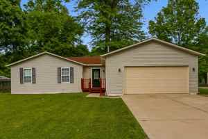 featured image of 195 Summit Ridge Rd S