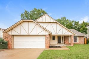 featured image of 11032 N Eagle Ln