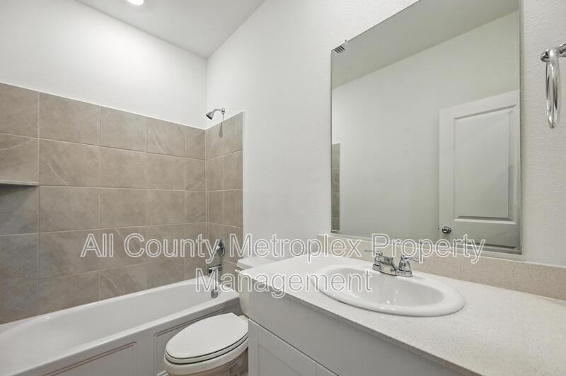 3008 Chinkapin Ln - Photo 4 of 23