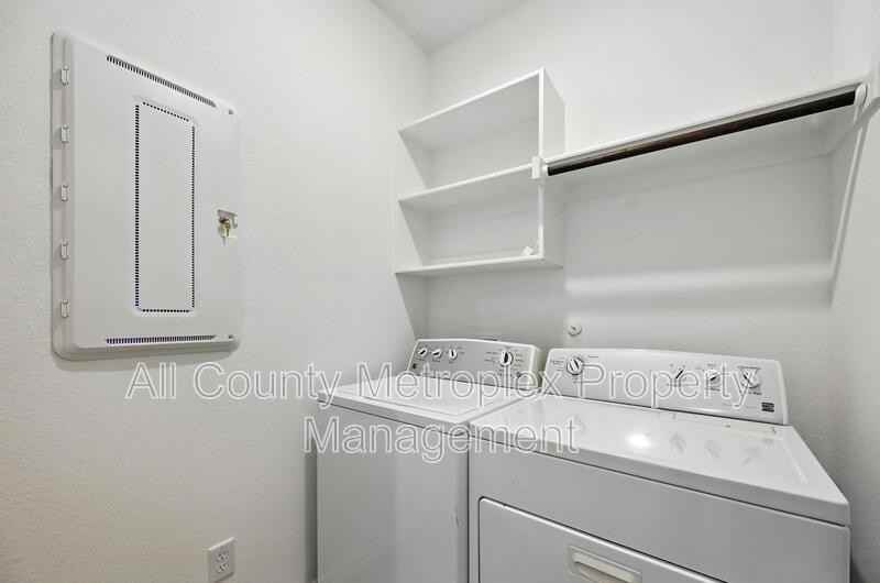 3008 Chinkapin Ln - Photo 7 of 23