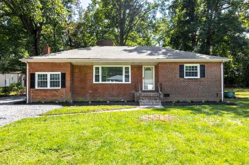 13141 Overhill Dr - Photo 2 of 42