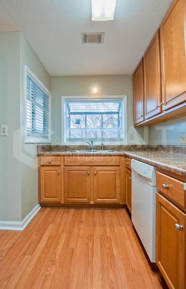 2030 Defoor Ave Nw #R - Photo 5 of 28