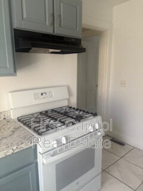 1800 Market St - Photo 7 of 7