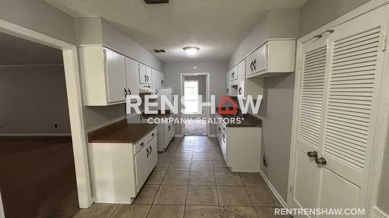 4644 Benoit Dr - Photo 4 of 22