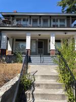 featured image of 1524 W Gardner Ave #1