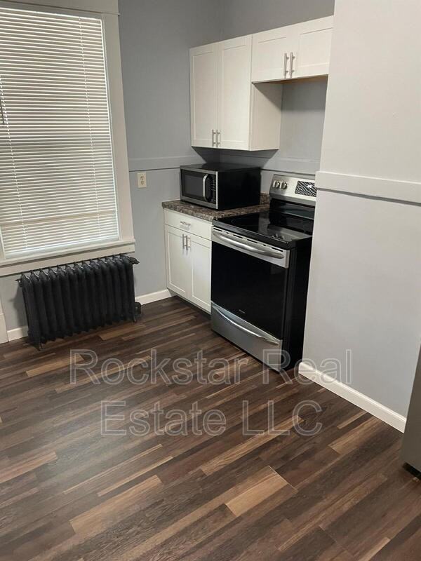1524 W Gardner Ave #1 - Photo 4 of 12