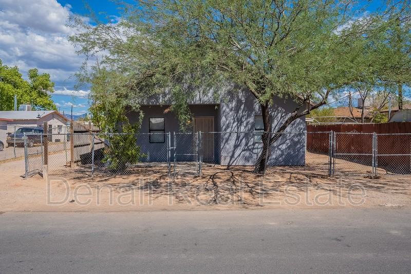 3534 N Fontana Ave #A - Photo 3 of 23