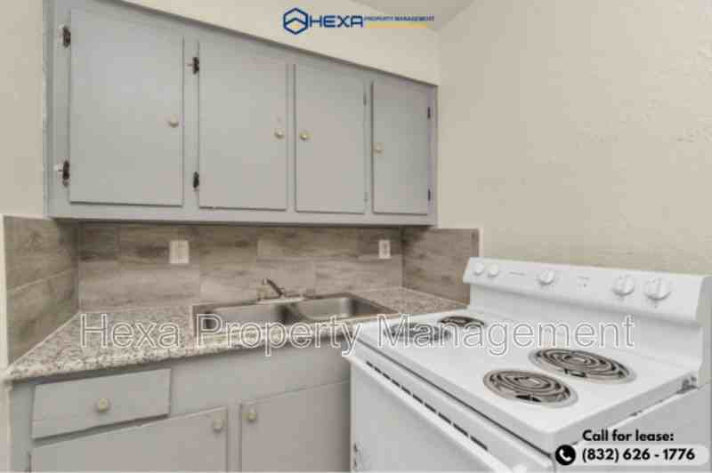 409 Austin Rd - Photo 6 of 9