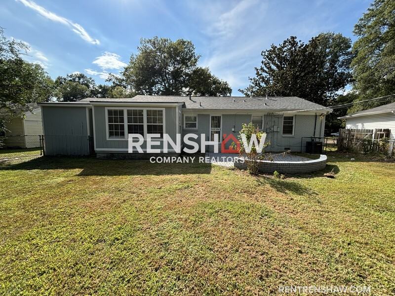 1054 South Perkins Road - Photo 5 of 22